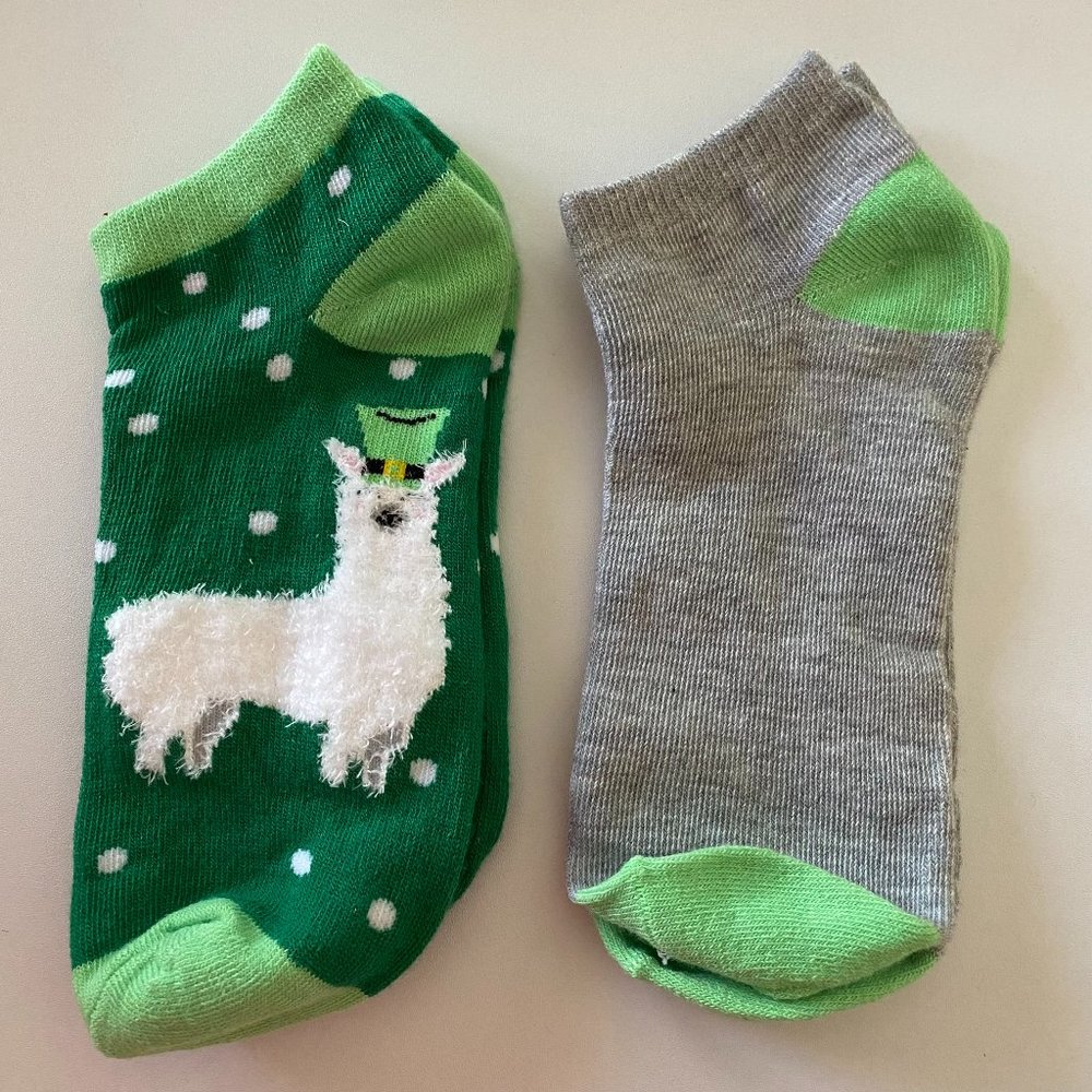 NWOT 2 Pack St. Patrick's Day Ankle Socks